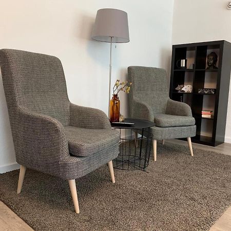 Hotel Und Apartment Garni Eurode Live แฮร์โซเกนราธ ภายนอก รูปภาพ