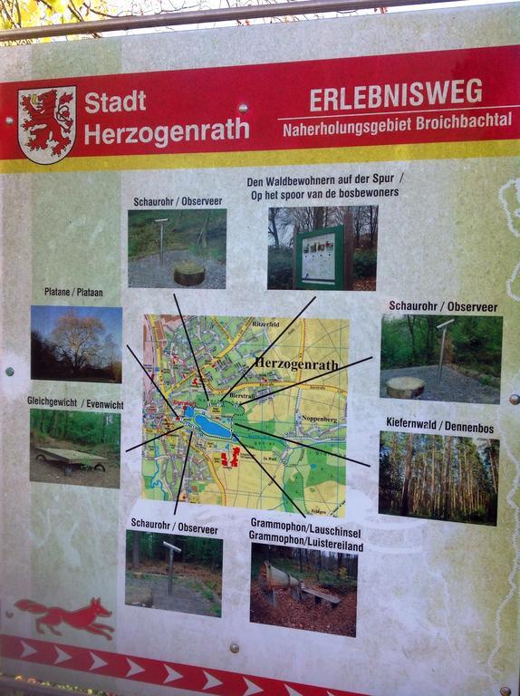 Hotel Und Apartment Garni Eurode Live แฮร์โซเกนราธ ภายนอก รูปภาพ