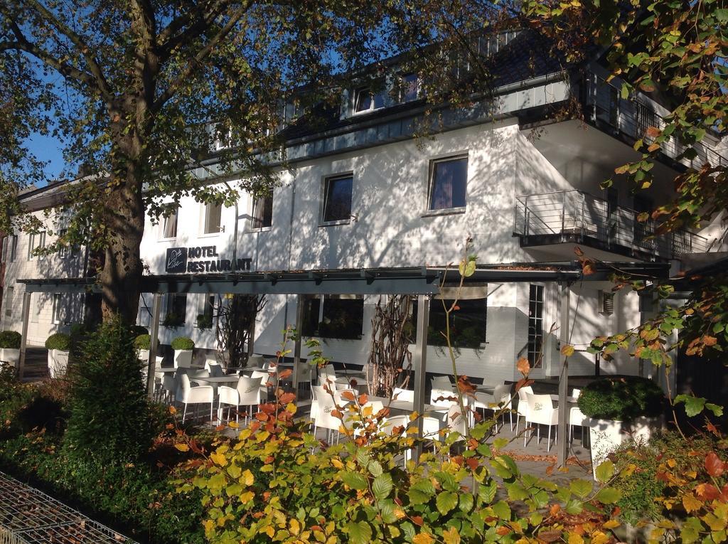 Hotel Und Apartment Garni Eurode Live แฮร์โซเกนราธ ภายนอก รูปภาพ